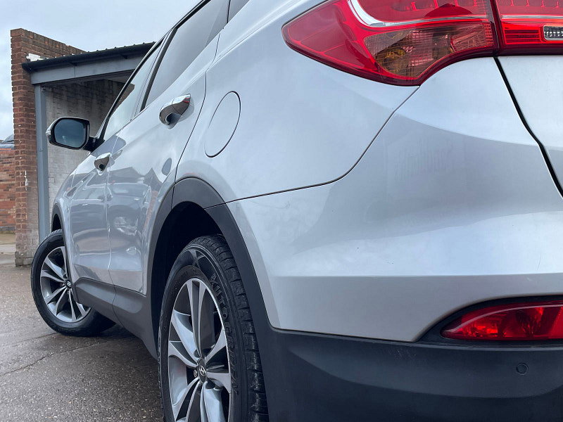Hyundai Santa Fe 2.2 CRDi Premium SUV 5dr Diesel Auto 4WD Euro 5 (5 seat) (194 bhp) 5dr Automatic 2026
