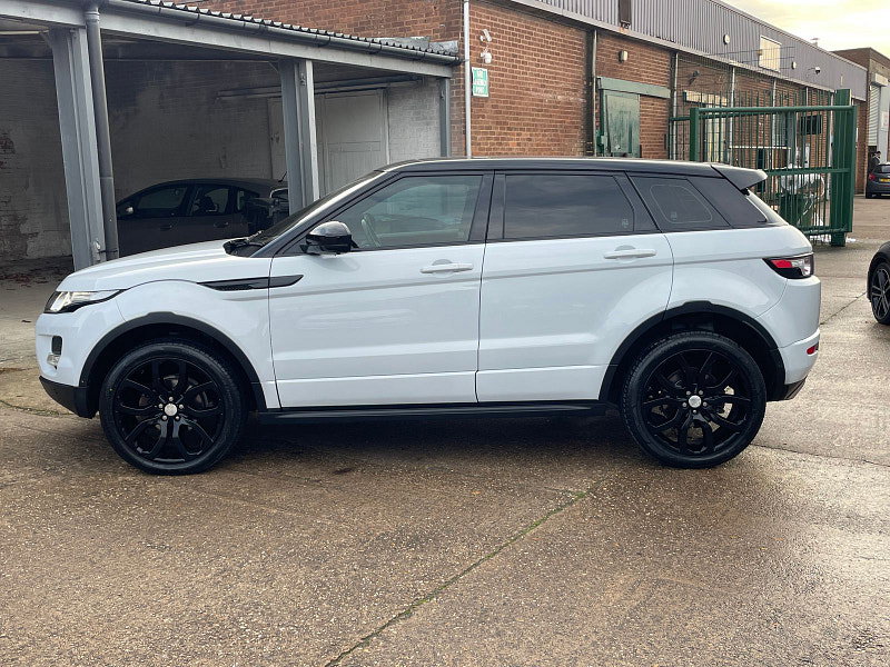 Land Rover Range Rover Evoque 2.2 SD4 Dynamic SUV 5dr Diesel Auto 4WD Euro 5 (s/s) (190 ps) 5dr Automatic 2026
