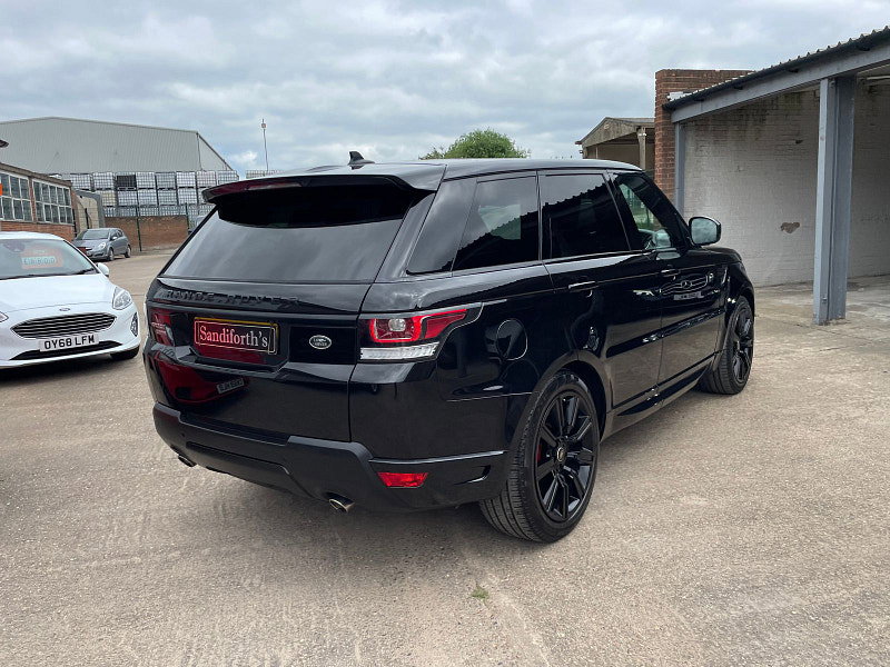 Land Rover Range Rover Sport 3.0 SD V6 Autobiography Dynamic SUV 5dr Diesel Auto 4WD Euro 6 (s/s) (306 ps) 5dr Automatic 2026