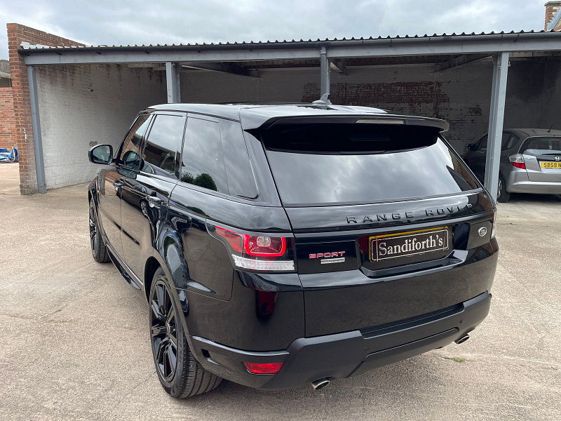 Land Rover Range Rover Sport 3.0 SD V6 Autobiography Dynamic SUV 5dr Diesel Auto 4WD Euro 6 (s/s) (306 ps) 5dr Automatic 2026