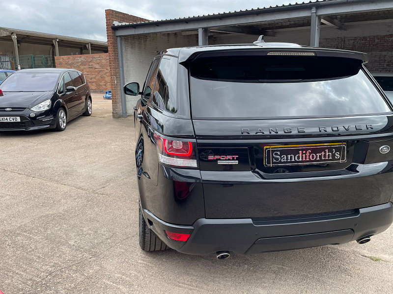 Land Rover Range Rover Sport 3.0 SD V6 Autobiography Dynamic SUV 5dr Diesel Auto 4WD Euro 6 (s/s) (306 ps) 5dr Automatic 2026
