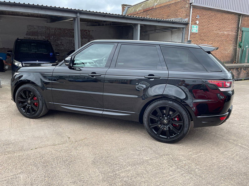 Land Rover Range Rover Sport 3.0 SD V6 Autobiography Dynamic SUV 5dr Diesel Auto 4WD Euro 6 (s/s) (306 ps) 5dr Automatic 2026
