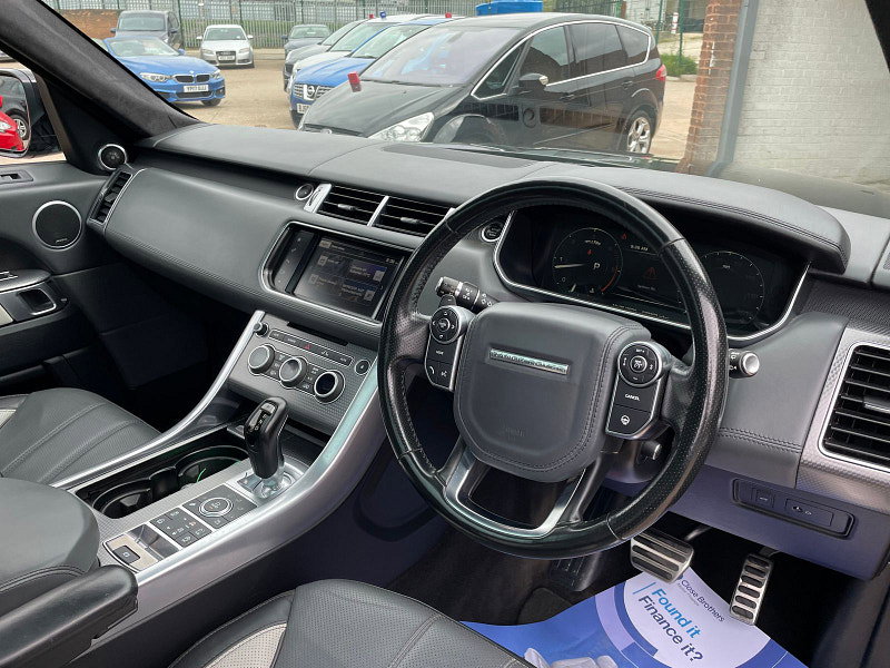 Land Rover Range Rover Sport 3.0 SD V6 Autobiography Dynamic SUV 5dr Diesel Auto 4WD Euro 6 (s/s) (306 ps) 5dr Automatic 2026