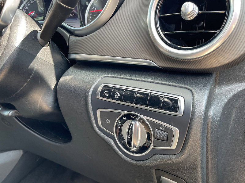 Mercedes-Benz V Class 2.2 V250d BlueTEC Sport MPV 5dr Diesel G-Tronic+ Euro 6 (s/s) 7 Seat XLWB (190 ps) 5dr Automatic 2026