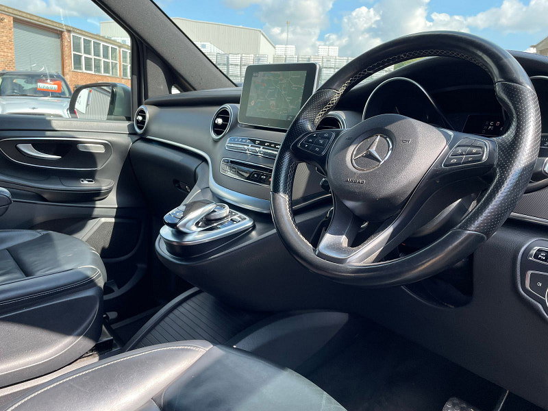 Mercedes-Benz V Class 2.2 V250d BlueTEC Sport MPV 5dr Diesel G-Tronic+ Euro 6 (s/s) 7 Seat XLWB (190 ps) 5dr Automatic 2026