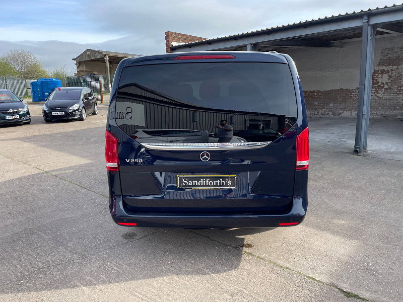Mercedes-Benz V Class 2.2 V250d BlueTEC Sport MPV 5dr Diesel G-Tronic+ Euro 6 (s/s) 8 Seat XLWB (190 ps) 19'S 5dr Automatic 2026
