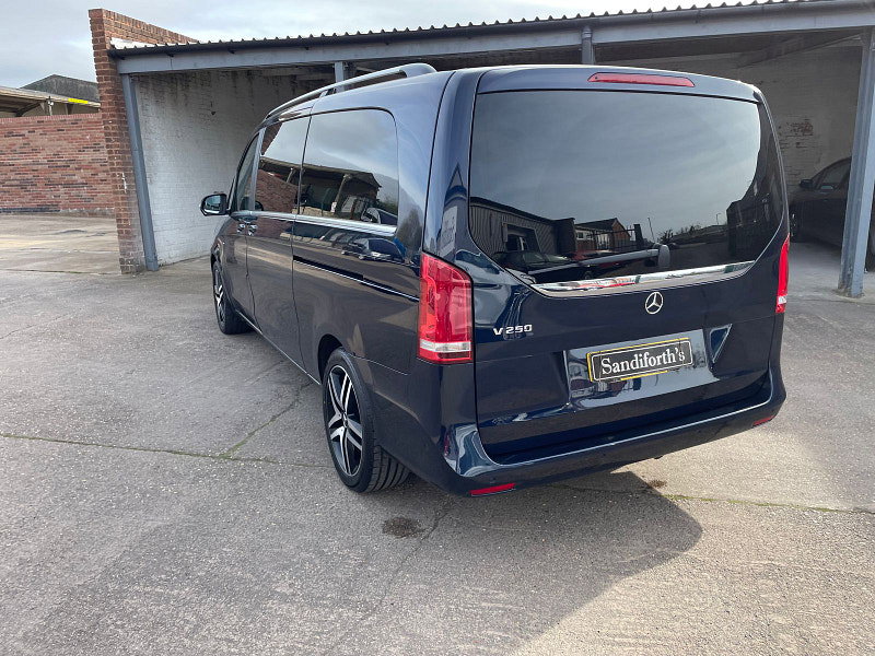 Mercedes-Benz V Class 2.2 V250d BlueTEC Sport MPV 5dr Diesel G-Tronic+ Euro 6 (s/s) 8 Seat XLWB (190 ps) 19'S 5dr Automatic 2026