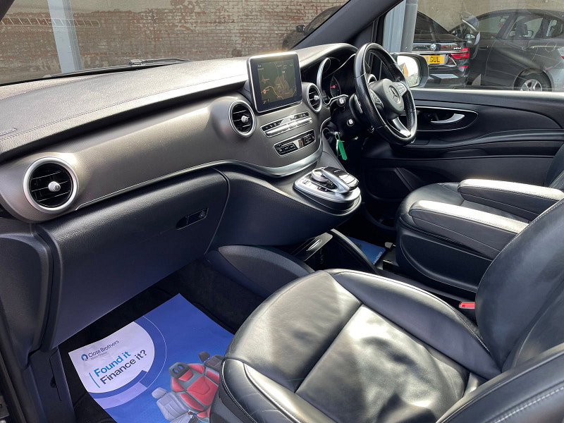 Mercedes-Benz V Class 2.2 V250d BlueTEC Sport MPV 5dr Diesel G-Tronic+ Euro 6 (s/s) 8 Seat XLWB (190 ps) 19'S 5dr Automatic 2026