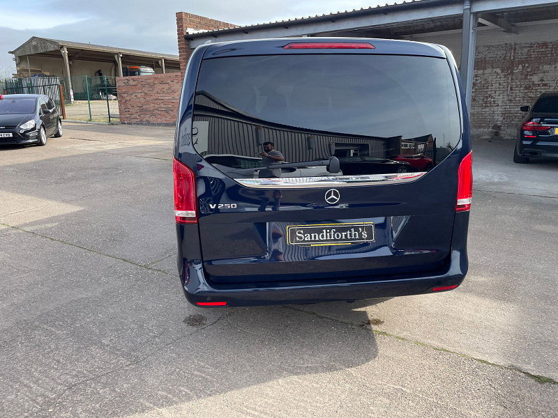 Mercedes-Benz V Class 2.2 V250d BlueTEC Sport MPV 5dr Diesel G-Tronic+ Euro 6 (s/s) 8 Seat XLWB (190 ps) 19'S 5dr Automatic 2026