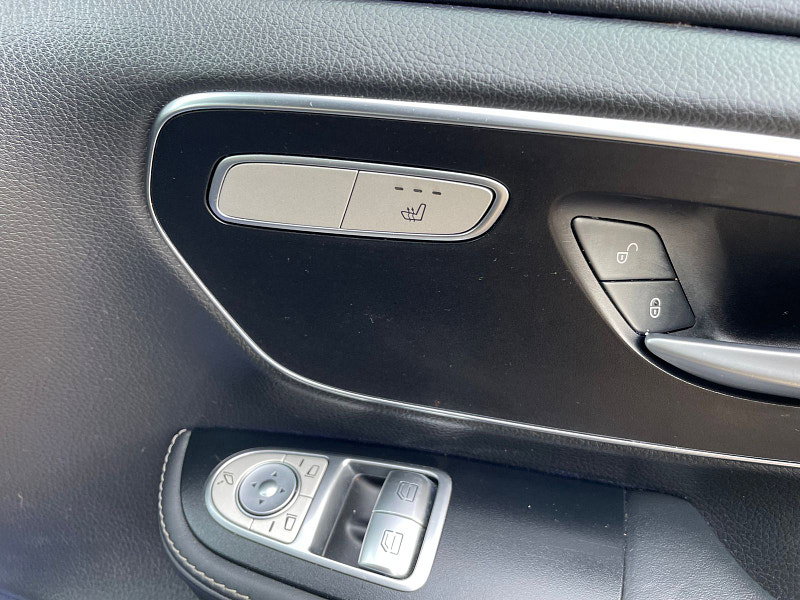 Mercedes-Benz V Class 2.2 V250d BlueTEC Sport MPV 5dr Diesel G-Tronic+ Euro 6 (s/s) 8 Seat XLWB (190 ps) 19'S 5dr Automatic 2026