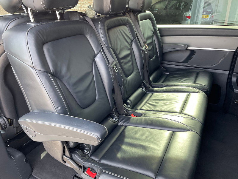 Mercedes-Benz V Class 2.2 V250d BlueTEC Sport MPV 5dr Diesel G-Tronic+ Euro 6 (s/s) 8 Seat XLWB (190 ps) 19'S 5dr Automatic 2026