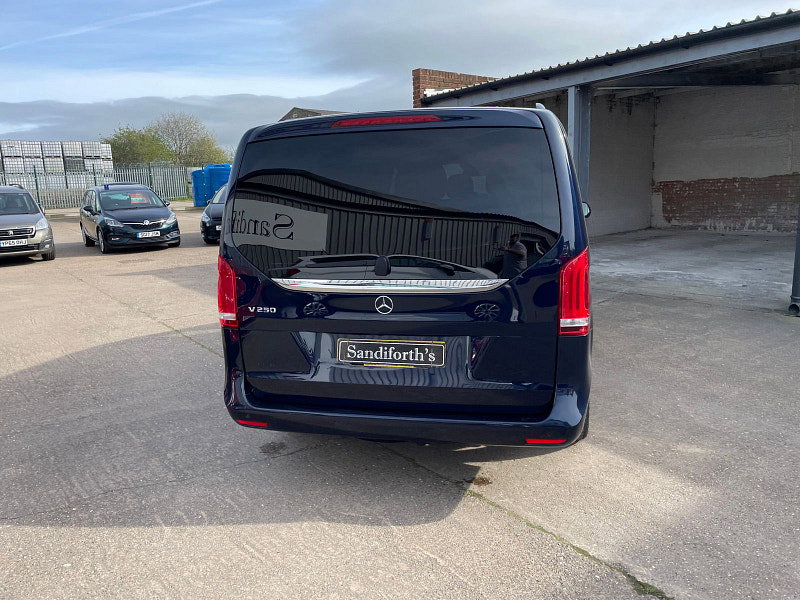 Mercedes-Benz V Class 2.2 V250d BlueTEC Sport MPV 5dr Diesel G-Tronic+ Euro 6 (s/s) 8 Seat XLWB (190 ps) 19'S 5dr Automatic 2026