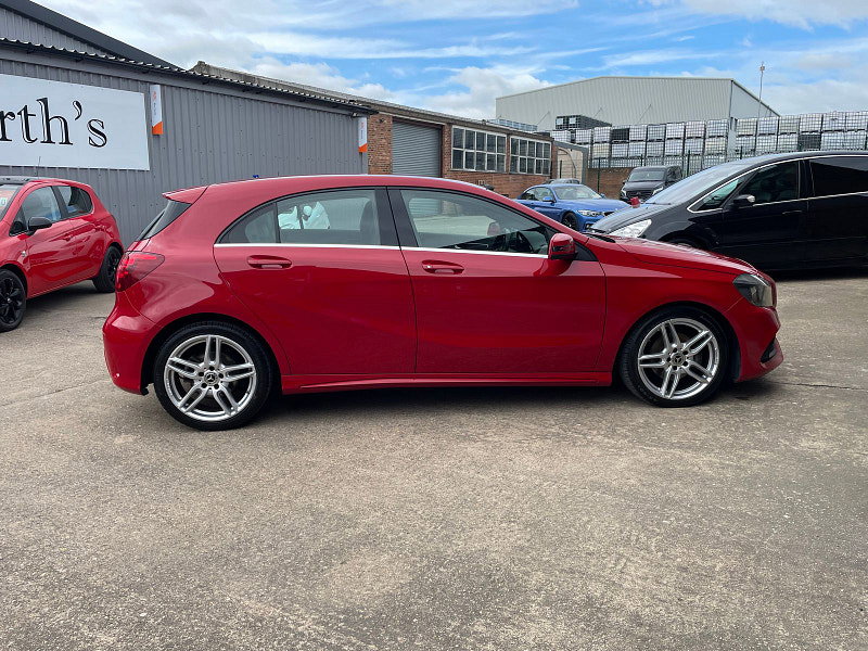 Mercedes-Benz A Class 2.1 A200d AMG Line Hatchback 5dr Diesel Manual Euro 6 (s/s) (136 ps) 1 Former Keeper, 5dr Manual 2026