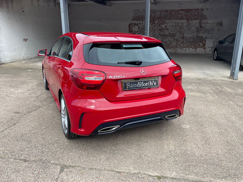 Mercedes-Benz A Class 2.1 A200d AMG Line Hatchback 5dr Diesel Manual Euro 6 (s/s) (136 ps) 1 Former Keeper, 5dr Manual 2026