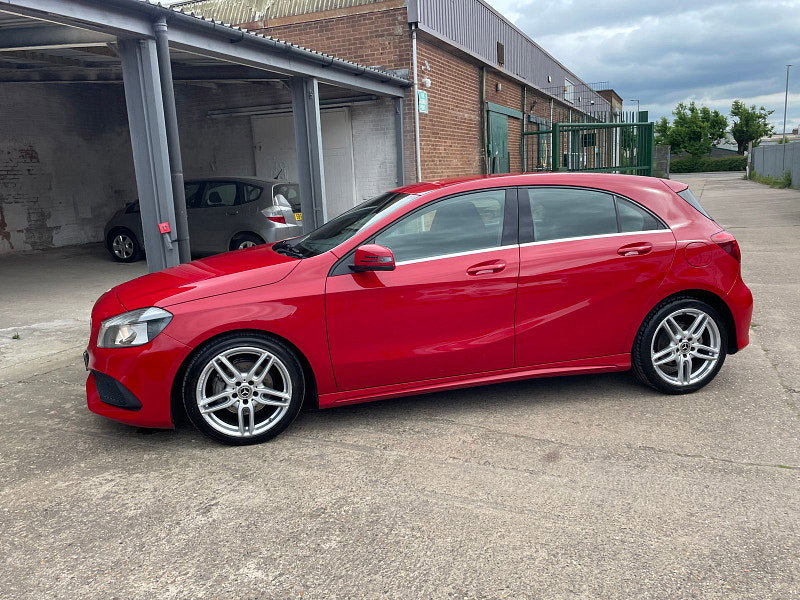 Mercedes-Benz A Class 2.1 A200d AMG Line Hatchback 5dr Diesel Manual Euro 6 (s/s) (136 ps) 1 Former Keeper, 5dr Manual 2026