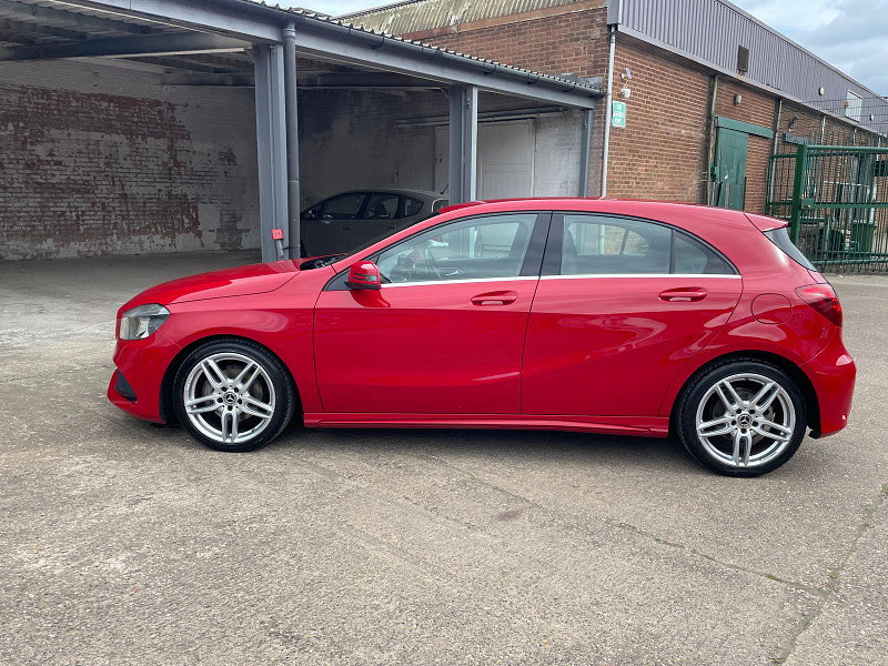 Mercedes-Benz A Class 2.1 A200d AMG Line Hatchback 5dr Diesel Manual Euro 6 (s/s) (136 ps) 1 Former Keeper, 5dr Manual 2026
