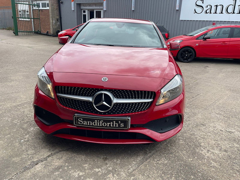Mercedes-Benz A Class 2.1 A200d AMG Line Hatchback 5dr Diesel Manual Euro 6 (s/s) (136 ps) 1 Former Keeper, 5dr Manual 2026