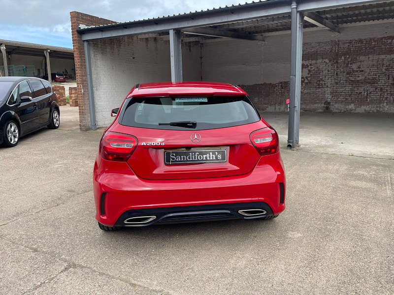 Mercedes-Benz A Class 2.1 A200d AMG Line Hatchback 5dr Diesel Manual Euro 6 (s/s) (136 ps) 1 Former Keeper, 5dr Manual 2026