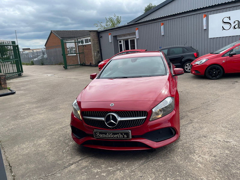 Mercedes-Benz A Class 2.1 A200d AMG Line Hatchback 5dr Diesel Manual Euro 6 (s/s) (136 ps) 1 Former Keeper, 5dr Manual 2026