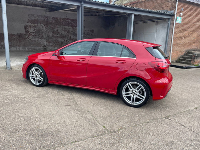 Mercedes-Benz A Class 2.1 A200d AMG Line Hatchback 5dr Diesel Manual Euro 6 (s/s) (136 ps) 1 Former Keeper, 5dr Manual 2026