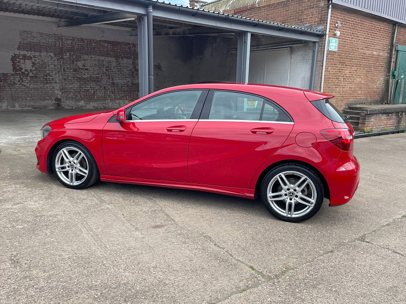 Mercedes-Benz A Class 2.1 A200d AMG Line Hatchback 5dr Diesel Manual Euro 6 (s/s) (136 ps) 1 Former Keeper, 5dr Manual 2026