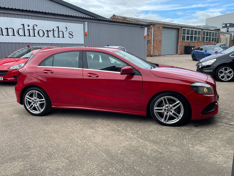 Mercedes-Benz A Class 2.1 A200d AMG Line Hatchback 5dr Diesel Manual Euro 6 (s/s) (136 ps) 1 Former Keeper, 5dr Manual 2026