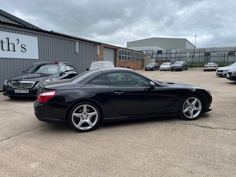 Mercedes-Benz SL 3.5 SL350 AMG Sport Auto 2d 306 BHP 2dr Automatic 2026