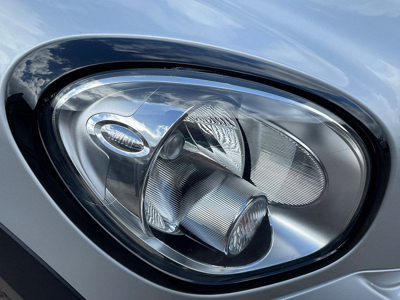 MINI Countryman 1.6 Cooper D SUV 5dr Diesel Manual Euro 5 (s/s) (112 ps) Only 2 Former Keepers 5dr Manual 2026