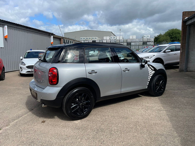 MINI Countryman 1.6 Cooper D SUV 5dr Diesel Manual Euro 5 (s/s) (112 ps) Only 2 Former Keepers 5dr Manual 2026