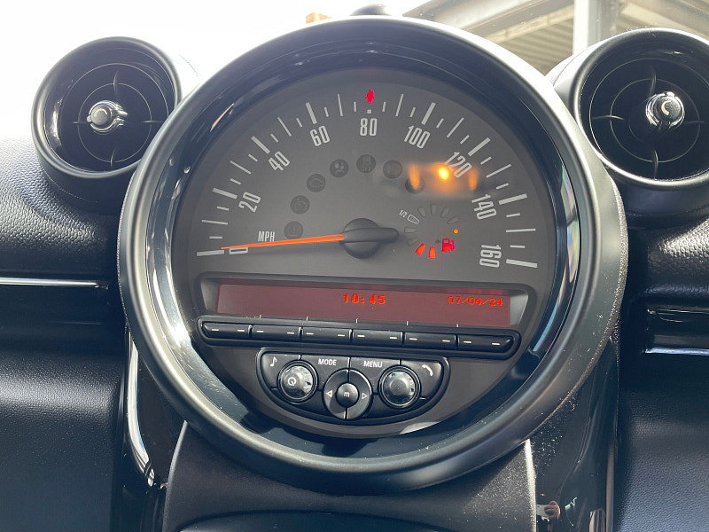 MINI Countryman 1.6 Cooper D SUV 5dr Diesel Manual Euro 5 (s/s) (112 ps) Only 2 Former Keepers 5dr Manual 2026