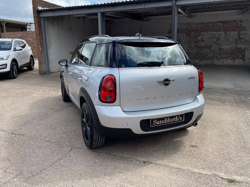 MINI Countryman 1.6 Cooper D SUV 5dr Diesel Manual Euro 5 (s/s) (112 ps) Only 2 Former Keepers 5dr Manual 2026