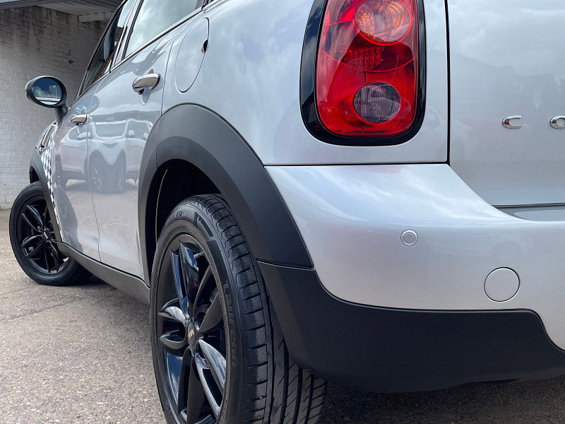 MINI Countryman 1.6 Cooper D SUV 5dr Diesel Manual Euro 5 (s/s) (112 ps) Only 2 Former Keepers 5dr Manual 2026