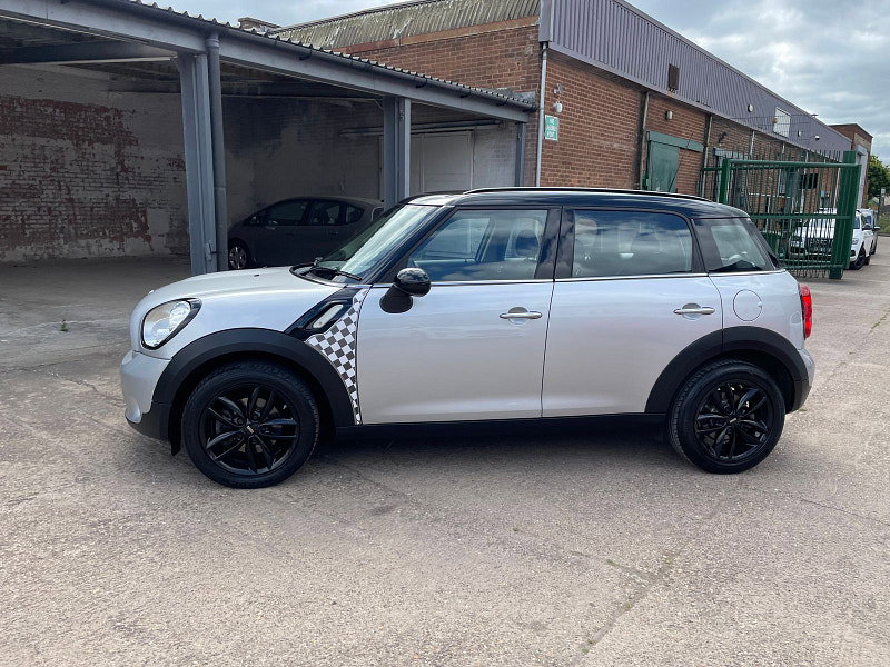 MINI Countryman 1.6 Cooper D SUV 5dr Diesel Manual Euro 5 (s/s) (112 ps) Only 2 Former Keepers 5dr Manual 2026