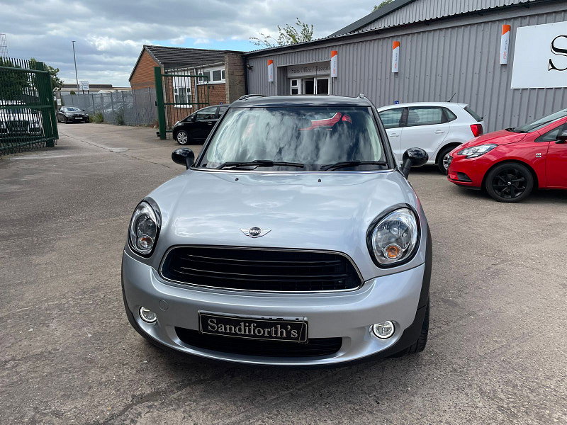 MINI Countryman 1.6 Cooper D SUV 5dr Diesel Manual Euro 5 (s/s) (112 ps) Only 2 Former Keepers 5dr Manual 2026