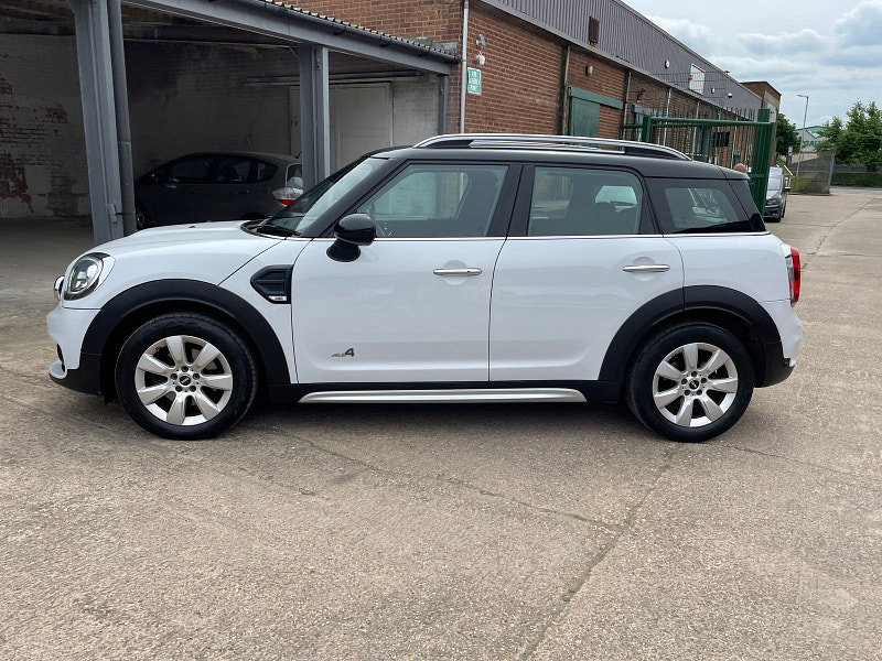 MINI Countryman 2.0 Cooper D SUV 5dr Diesel Manual ALL4 Euro 6 (s/s) (150 ps) Sat Nav, Only 35k 4 Services 5dr Manual 2026