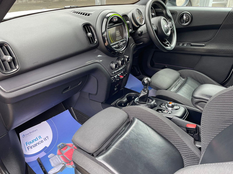 MINI Countryman 2.0 Cooper D SUV 5dr Diesel Manual ALL4 Euro 6 (s/s) (150 ps) Sat Nav, Only 35k 4 Services 5dr Manual 2026