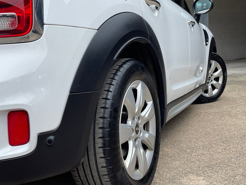 MINI Countryman 2.0 Cooper D SUV 5dr Diesel Manual ALL4 Euro 6 (s/s) (150 ps) Sat Nav, Only 35k 4 Services 5dr Manual 2026