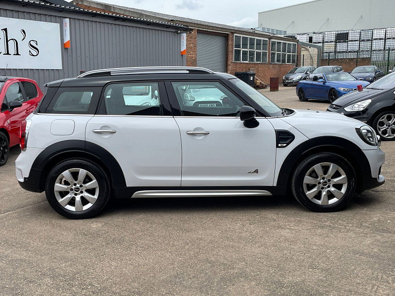 MINI Countryman 2.0 Cooper D SUV 5dr Diesel Manual ALL4 Euro 6 (s/s) (150 ps) Sat Nav, Only 35k 4 Services 5dr Manual 2026