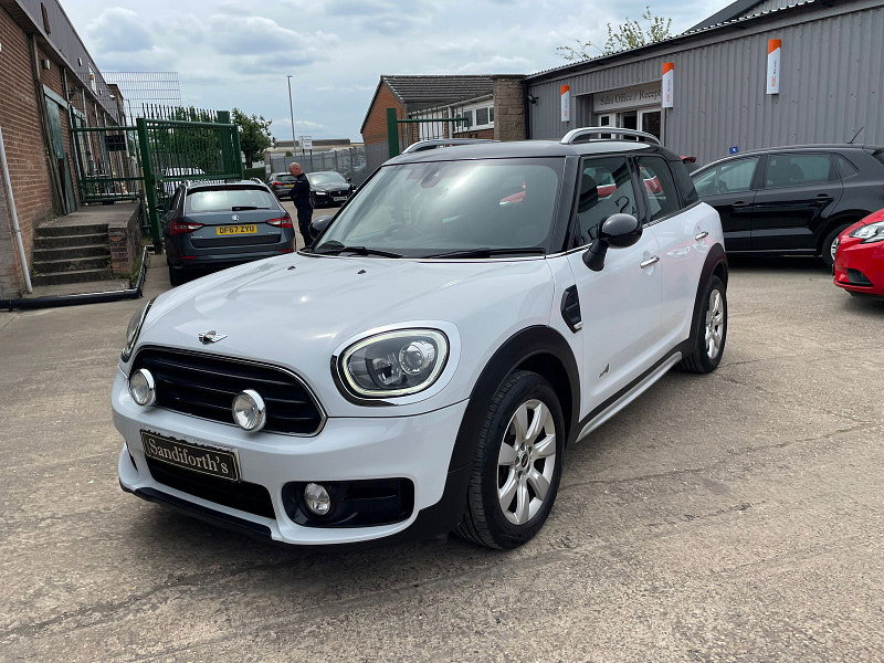 MINI Countryman 2.0 Cooper D SUV 5dr Diesel Manual ALL4 Euro 6 (s/s) (150 ps) Sat Nav, Only 35k 4 Services 5dr Manual 2026