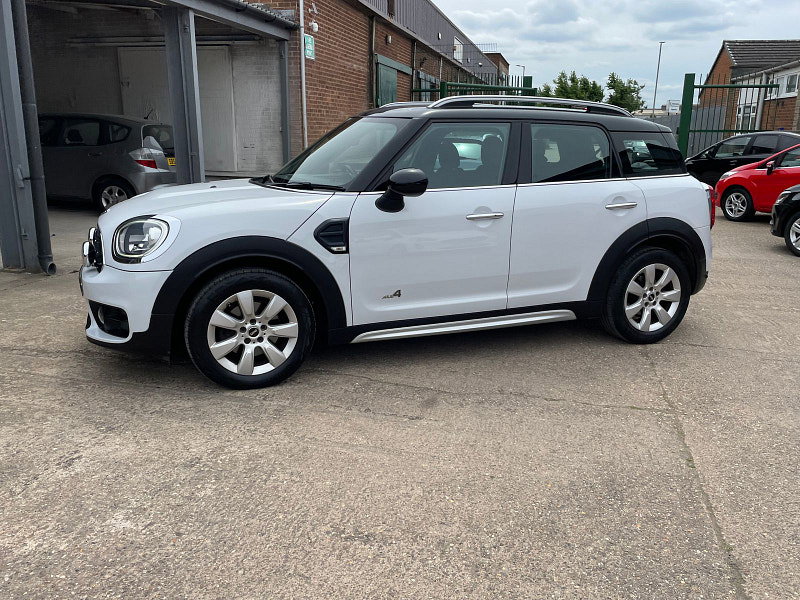 MINI Countryman 2.0 Cooper D SUV 5dr Diesel Manual ALL4 Euro 6 (s/s) (150 ps) Sat Nav, Only 35k 4 Services 5dr Manual 2026