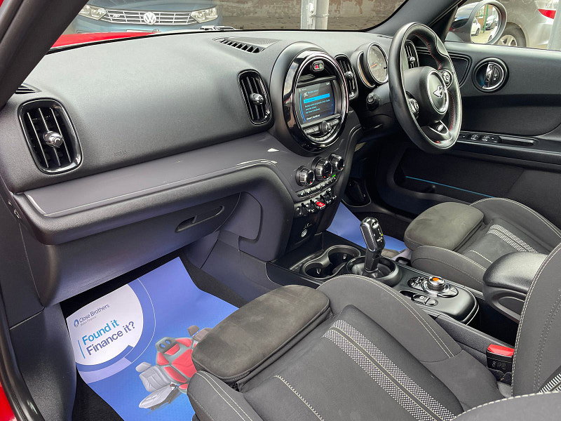 MINI Countryman 2.0 Cooper D SUV 5dr Diesel Auto Euro 6 (s/s) (150 ps) 5dr Automatic 2026