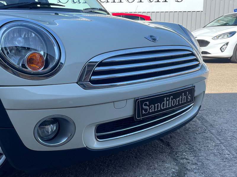 MINI Hatch 1.6 Cooper Hatchback 3dr Petrol Manual Euro 4 (120 ps) SPARES / REPAIRS, READ ADVERT.  3dr Manual 2026