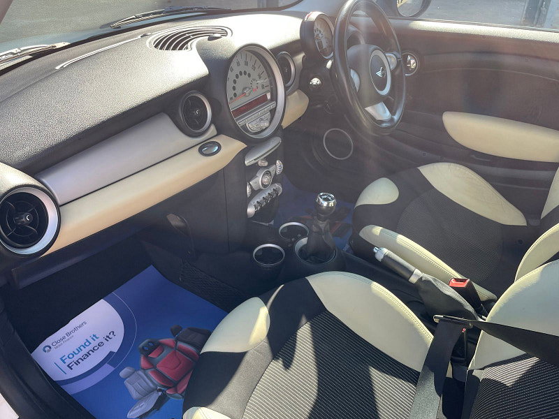 MINI Hatch 1.6 Cooper Hatchback 3dr Petrol Manual Euro 4 (120 ps) SPARES / REPAIRS, READ ADVERT.  3dr Manual 2026