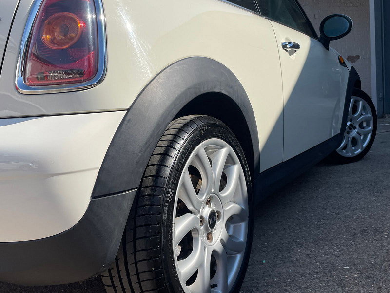 MINI Hatch 1.6 Cooper Hatchback 3dr Petrol Manual Euro 4 (120 ps) SPARES / REPAIRS, READ ADVERT.  3dr Manual 2026