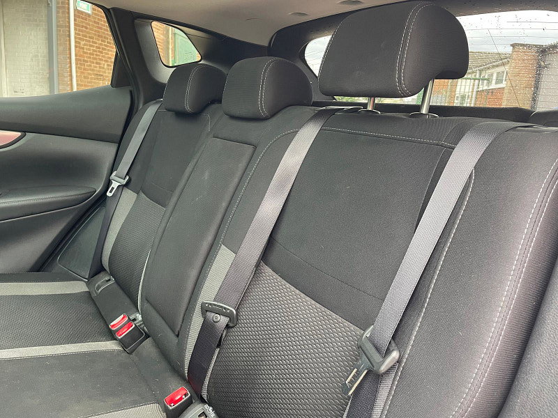 Nissan Qashqai 1.5 dCi N-Connecta SUV 5dr Diesel Manual Euro 6 (s/s) (115 ps) 5dr Manual 2026