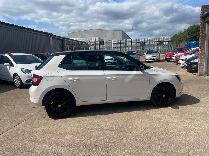 Skoda Fabia 1.2 TSI Colour Edition Hatchback 5dr Petrol Manual Euro 6 (s/s) (90 ps) 5dr Manual 2026