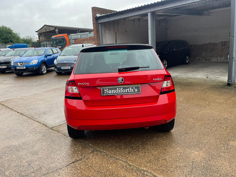 Skoda Fabia 1.2 TSI SE L Hatchback 5dr Petrol Manual Euro 6 (s/s) (110 ps) 9 Services, 5dr Manual 2026