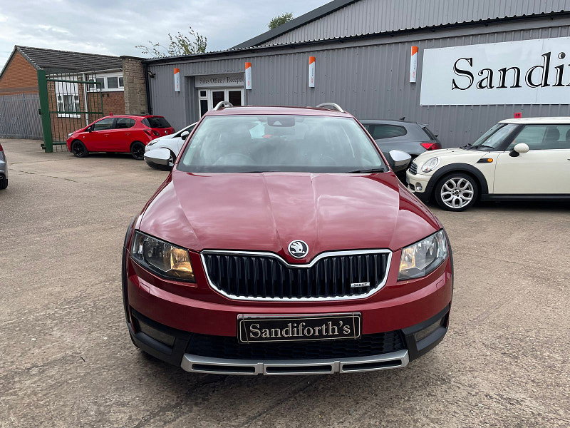 Skoda Octavia 2.0 TDI Scout Estate 5dr Diesel DSG 4WD Euro 6 (s/s) (184 ps) 5dr Automatic 2026