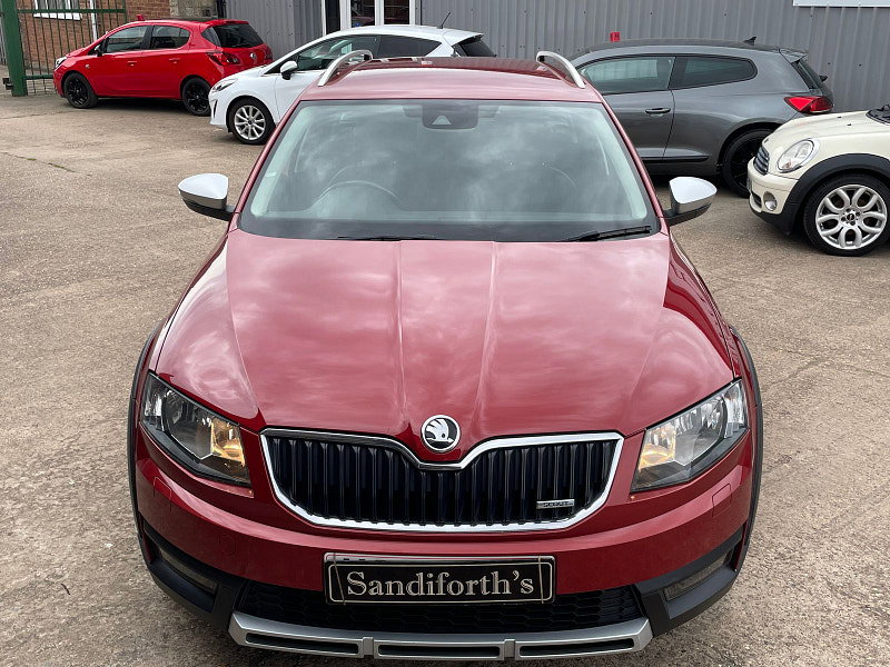 Skoda Octavia 2.0 TDI Scout Estate 5dr Diesel DSG 4WD Euro 6 (s/s) (184 ps) 5dr Automatic 2026