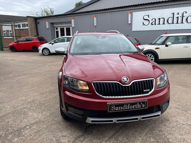 Skoda Octavia 2.0 TDI Scout Estate 5dr Diesel DSG 4WD Euro 6 (s/s) (184 ps) 5dr Automatic 2026
